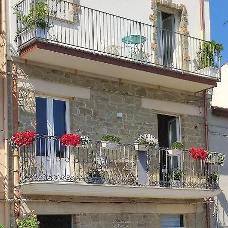 Ferienwohnung La Casa Dei Panorami Di Colobraro Exterior foto